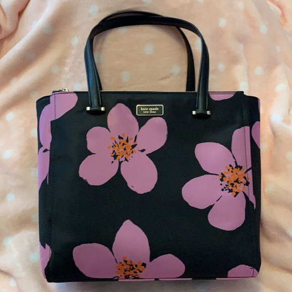 KATE SPADE Coming Soon! - Picture 1 of 3